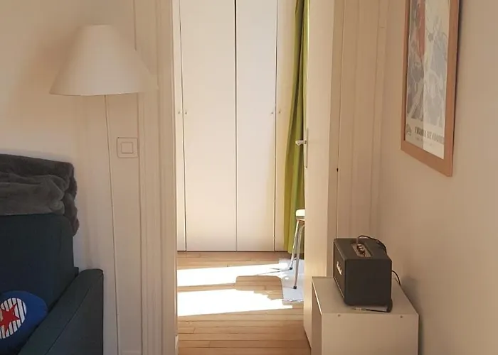 2 Pieces A Montmatre Apartment *