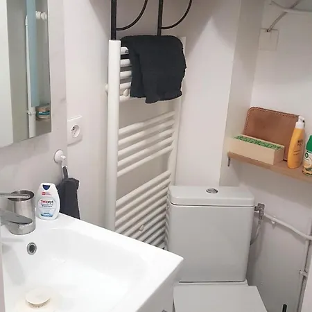 Appartement 2 Pieces A Montmatre Parijs